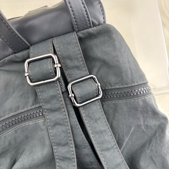 Rebecca Minkoff Julian Gray Modern Backpack with Ergonomic Design - Picture 7 of 15